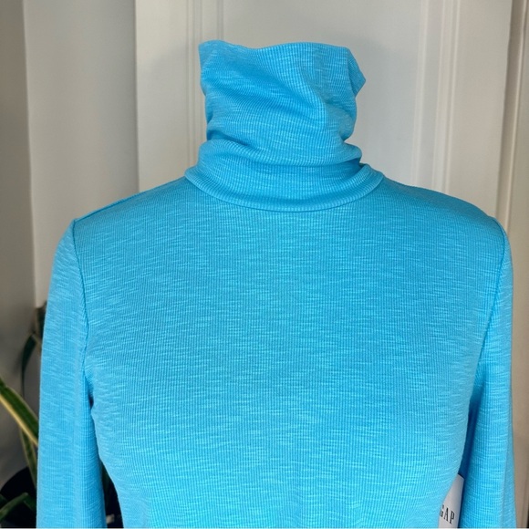 NWT GAP Essential Rib Turtleneck T-Shirt blue SMALL - Picture 2 of 12